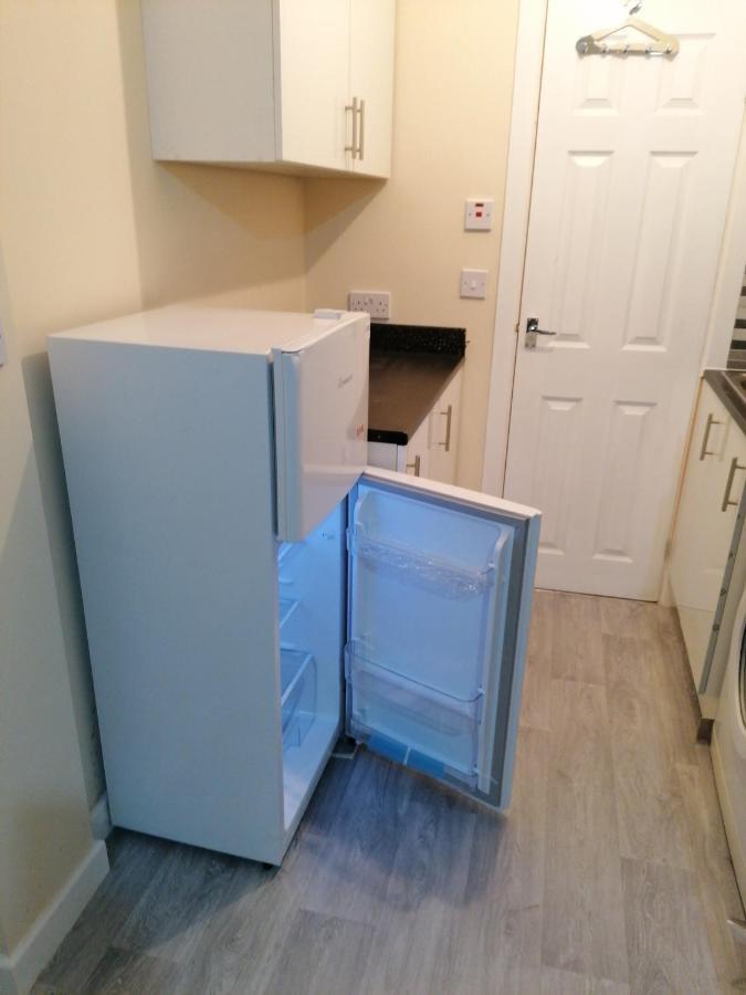 Self-Contained Studio Flat Bathrooms Kitchens Upgrade Locations To City Centre 15 Minutes Walking Distance Nottingham Universities Queen Hospitals City Hospitals 外观 照片